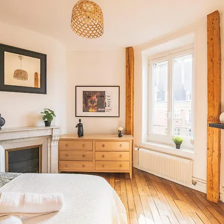 Le Salin - Center - Cathedrale